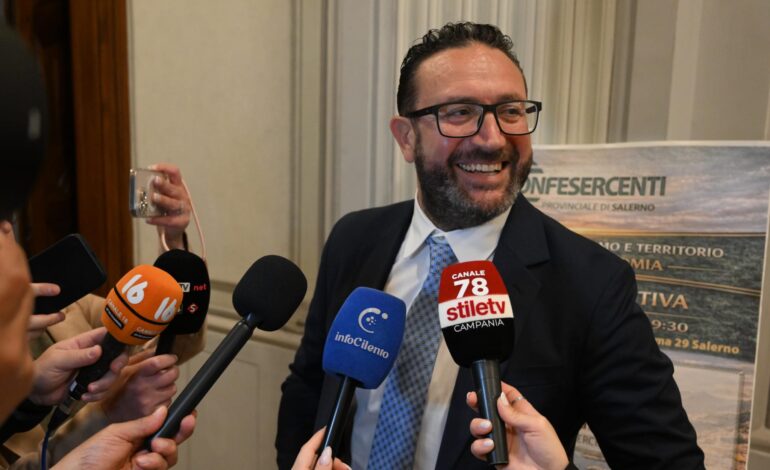 Raffaele Esposito rieletto Presidente di Confesercenti Provinciale di Salerno