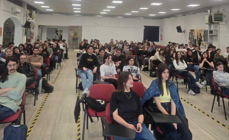 Confesercenti Vallo di Diano presenta i nuovi corsi di autoimprenditorialità Resto al Sud 2.0
